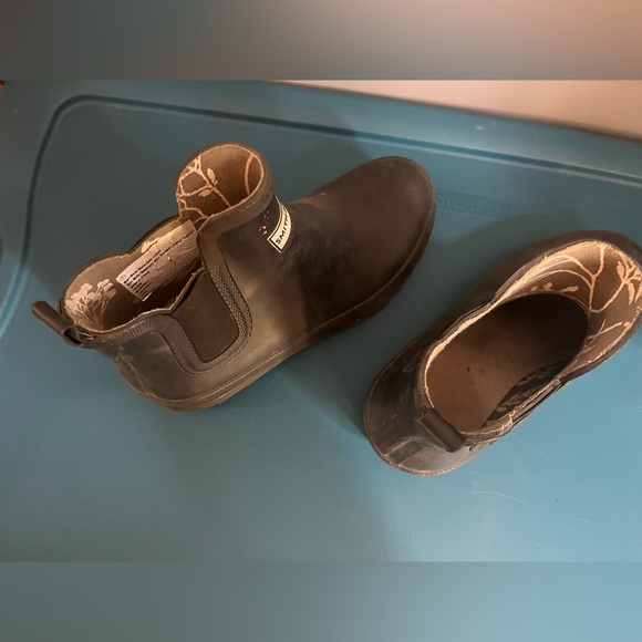 Rubber Booties - Picture 3 of 3